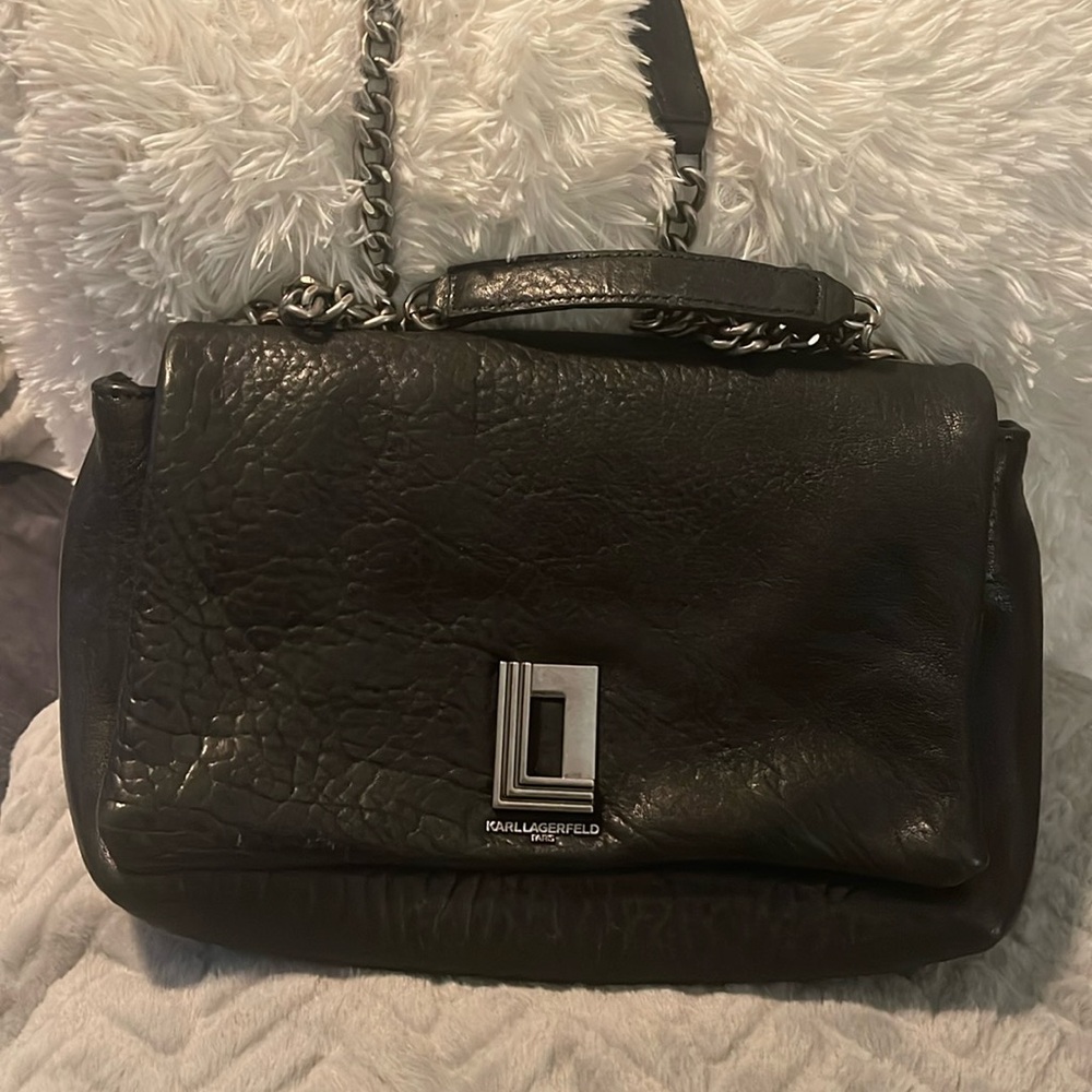 Used only once… beautiful shoulder bag!